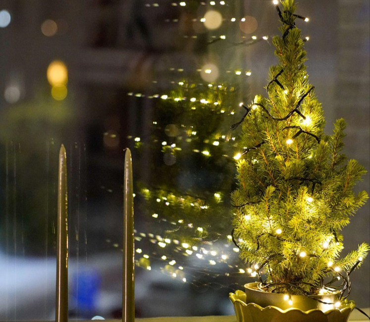 Pre-Lit Christmas Trees: The Perfect Addition to Fall Decor